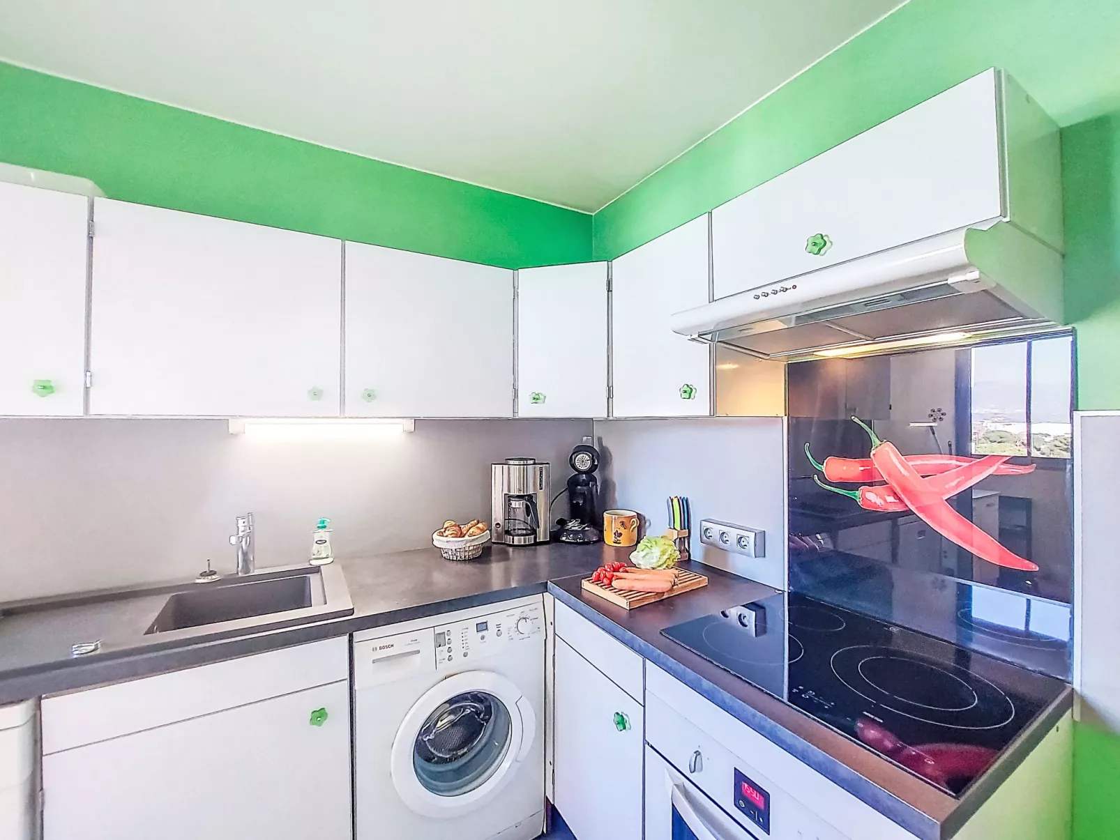 Cannes Midi - Drinnen