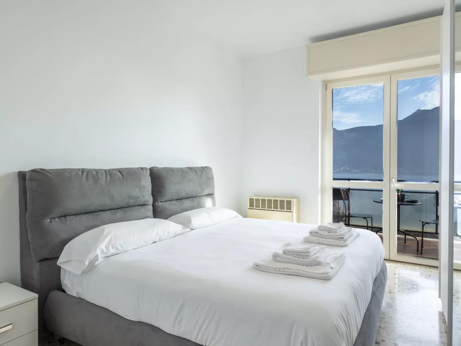 Lovere Balcony View - Dedans