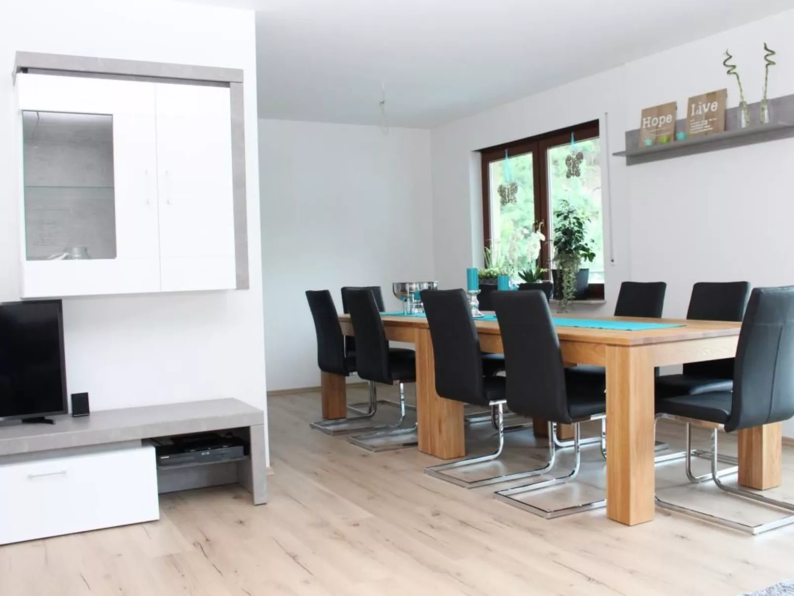 Larum - Image-tags.info