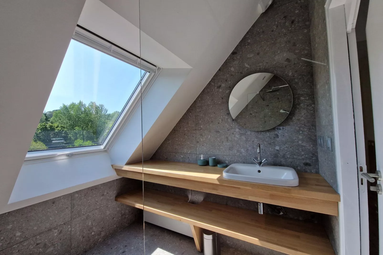 Holiday home in Saint-Jean-du-Doigt Baie de Morlaix-Badezimmer