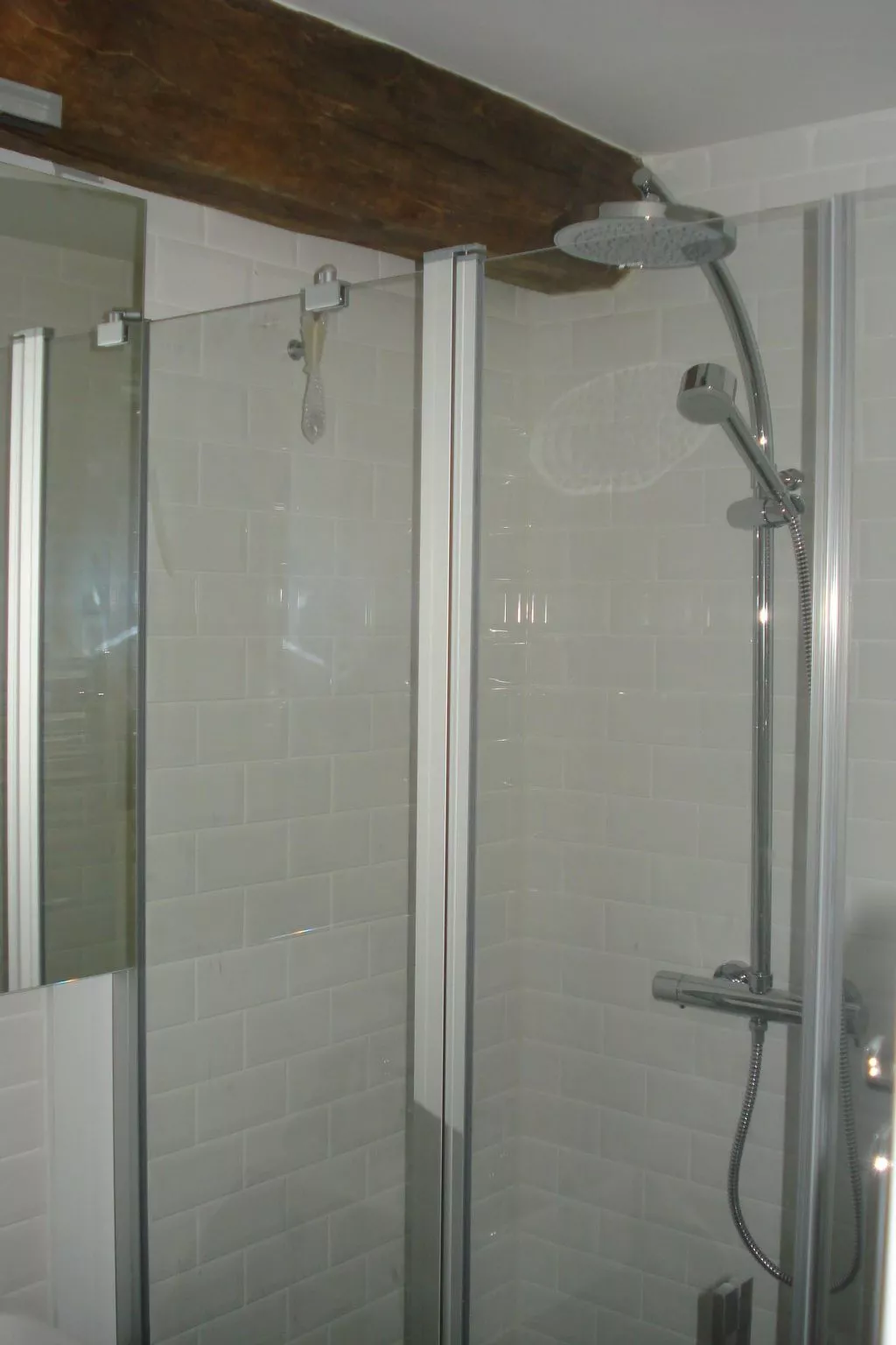 Mit gemeinsamem Pool und Garten - Image-tags.info