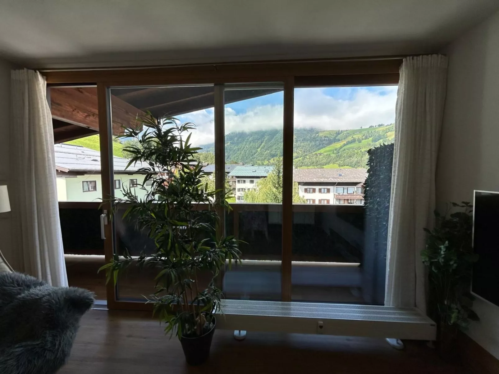 Penthouse Overview By Krone - Image-tags.info