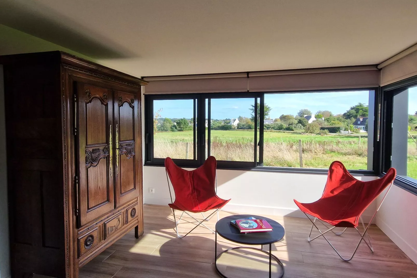 Holiday home in Plougasnou Baie de Morlaix-Living room