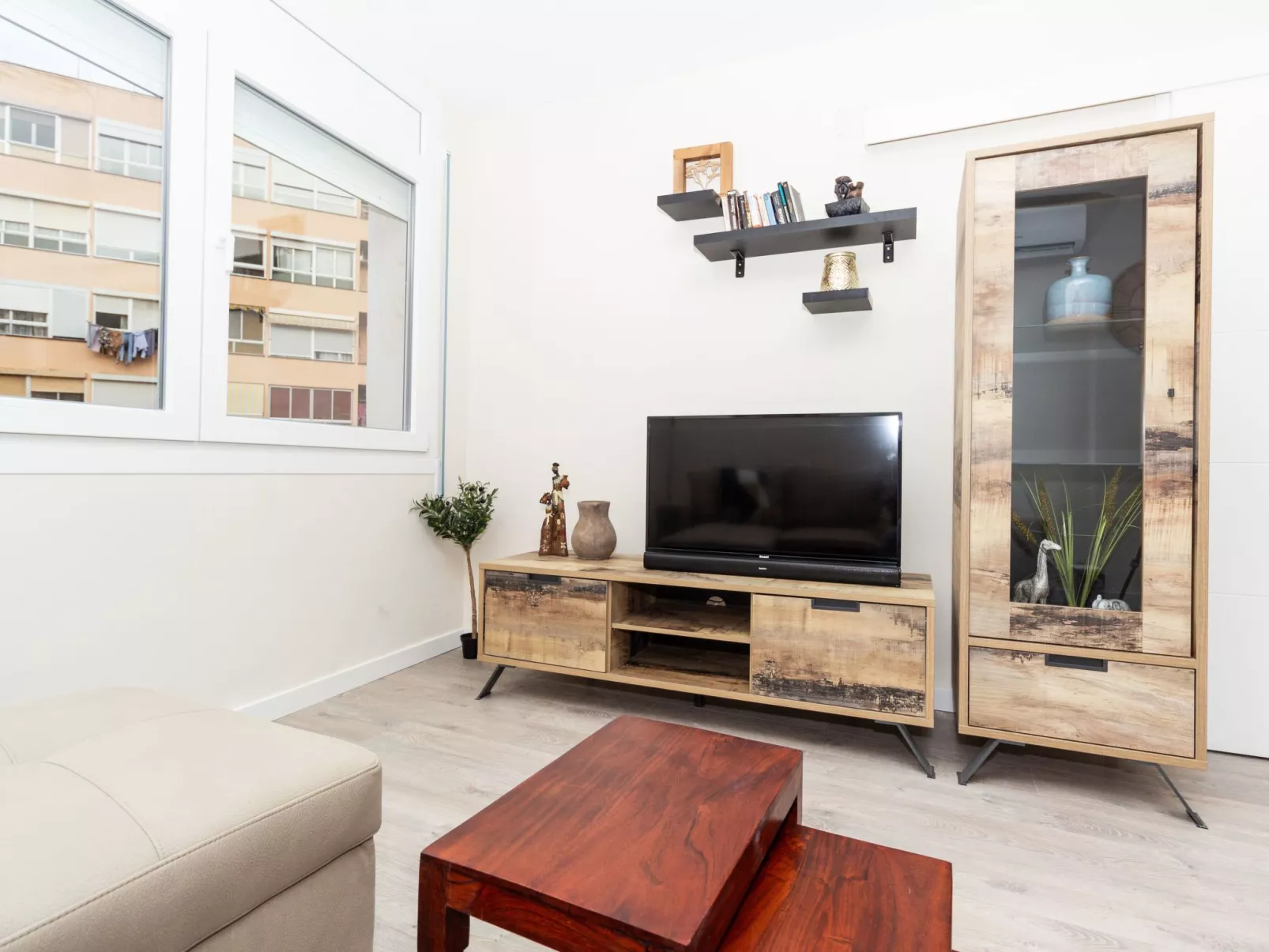 "Tarrapolita" mit Wi-Fi - Image-tags.info