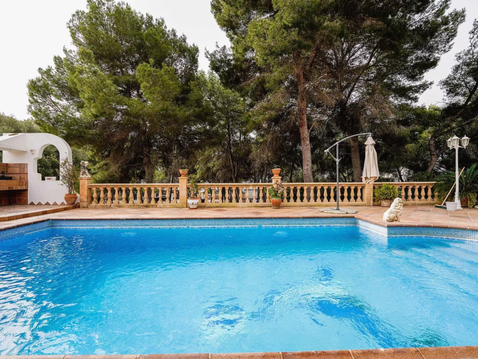 Mit Privatpool für 5 Personen  + 1 Kind ca. 210 m&sup2; in Cala Pi, Balearen (M - Image-tags.info