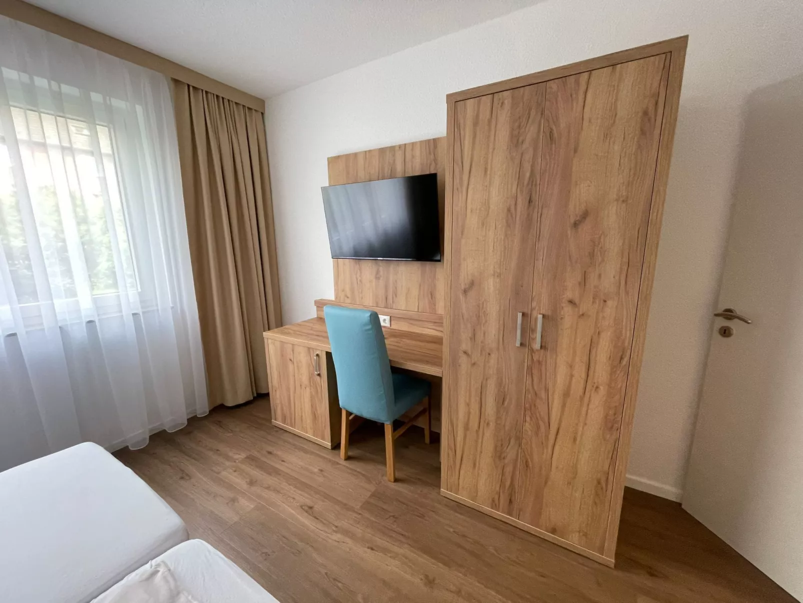 Kernsanierte Ferienwohnung in ruhiger und zentraler Lage-Image-tags.info