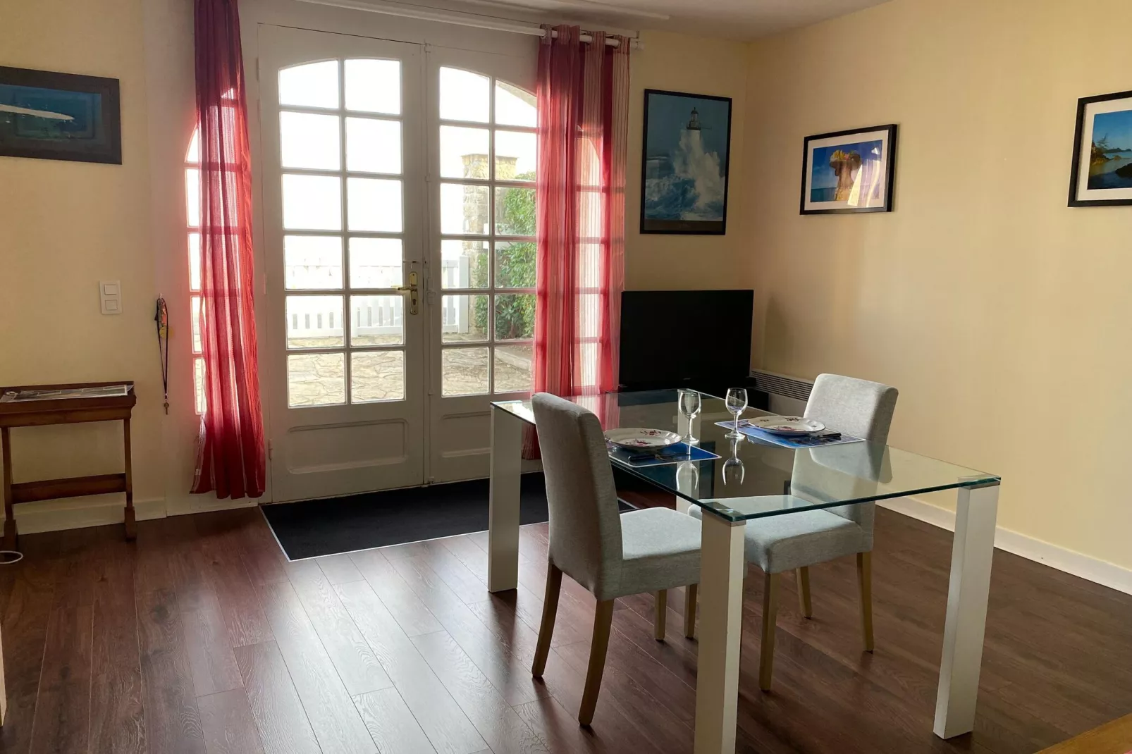 Charmant appartement face mer à Lodonnec Loctudy-Living room