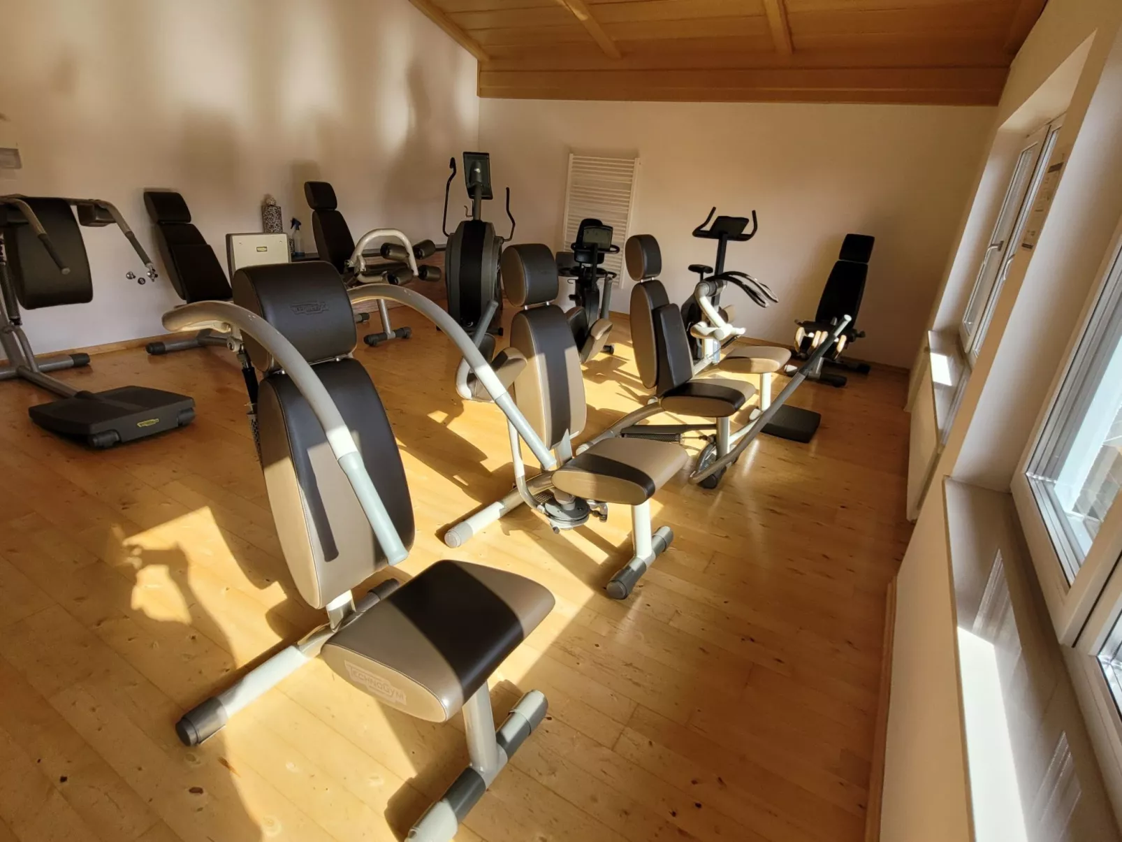 BayVista Lodge - Image-tags.info