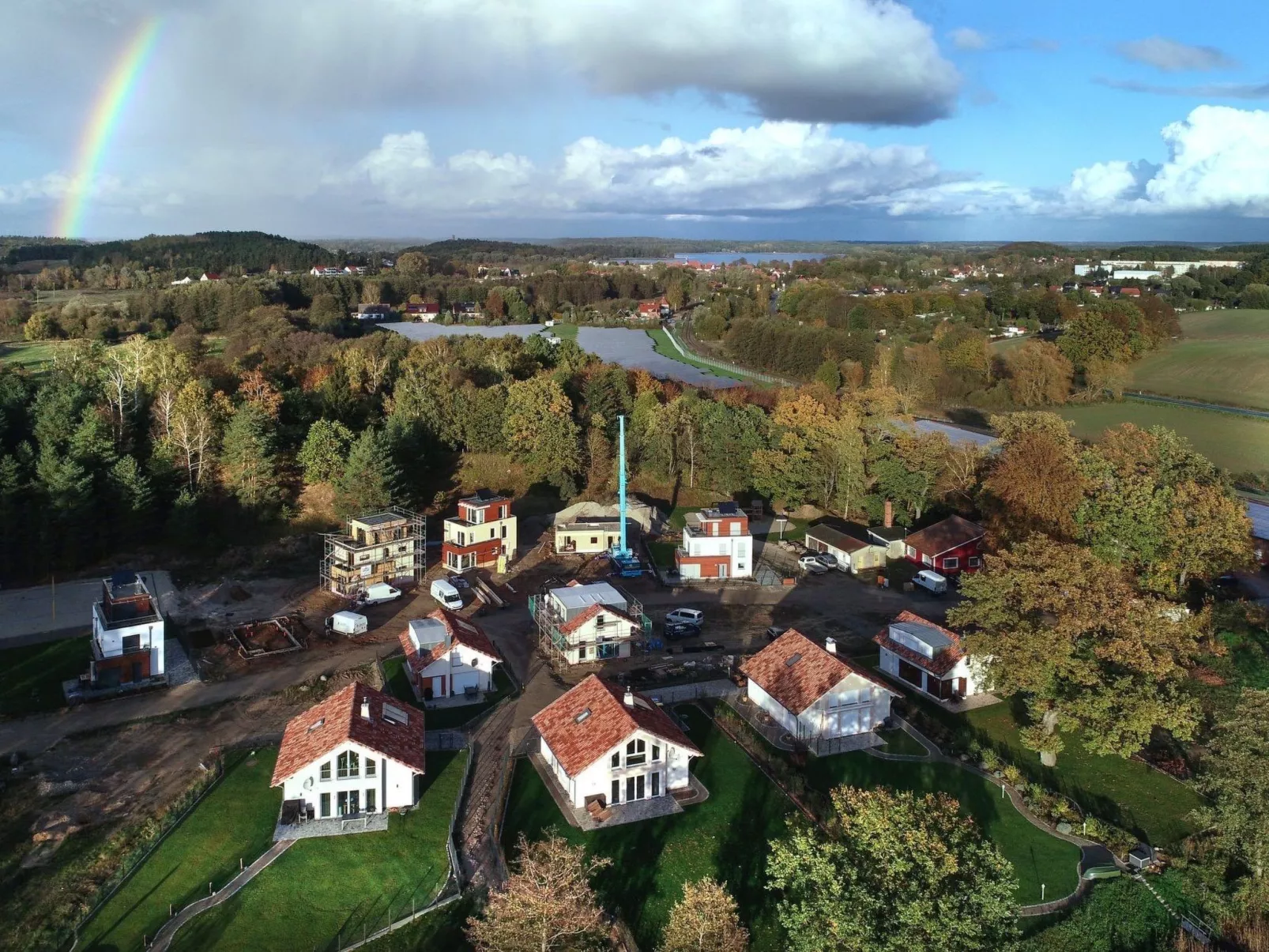 Modernes Ferienhaus mit Sauna, Seeblick, Dachterrasse und Garten - Image-tags.info