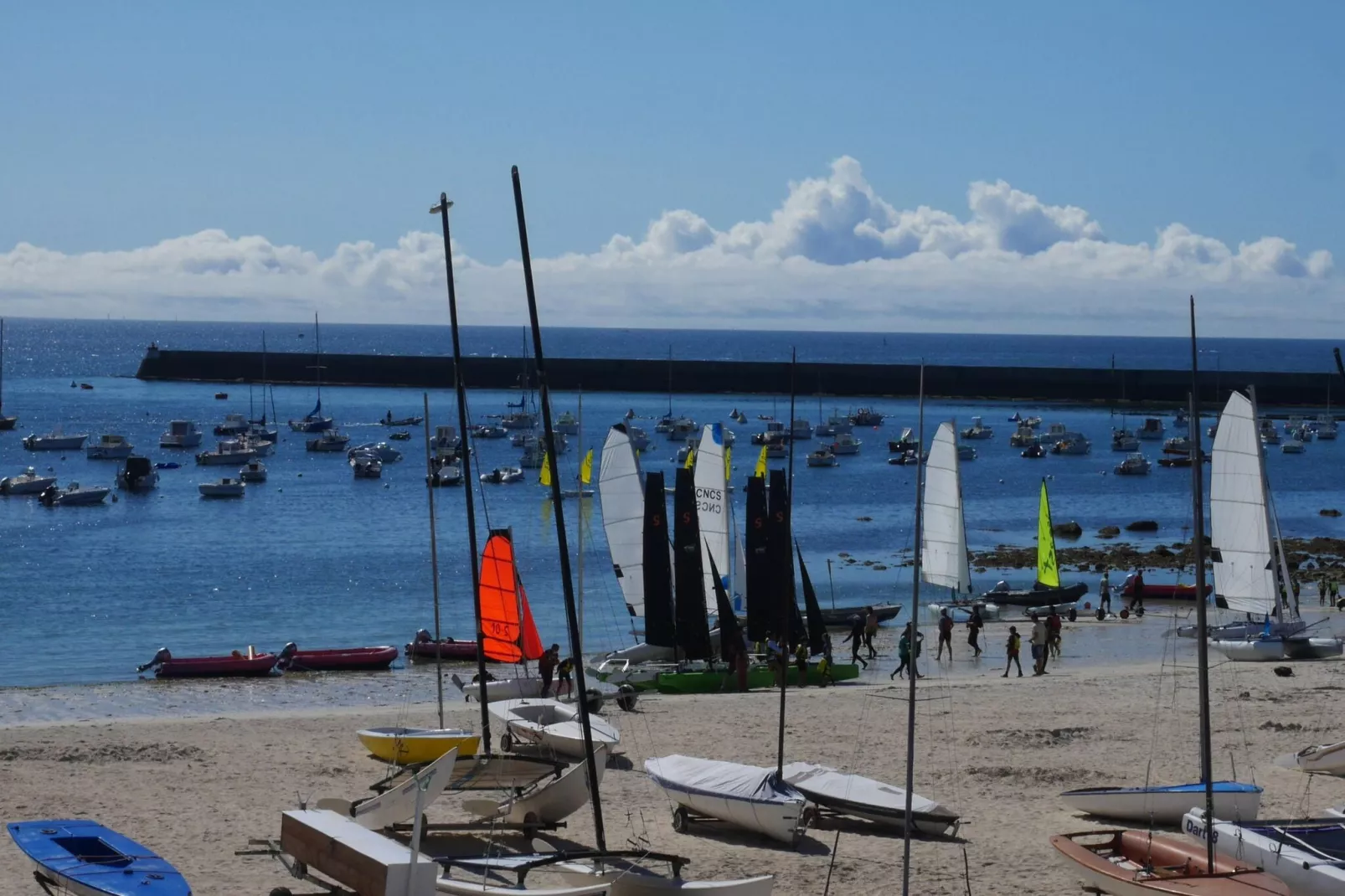 Comfortable flat in top location near the beach Audierne-Areas summer 5km