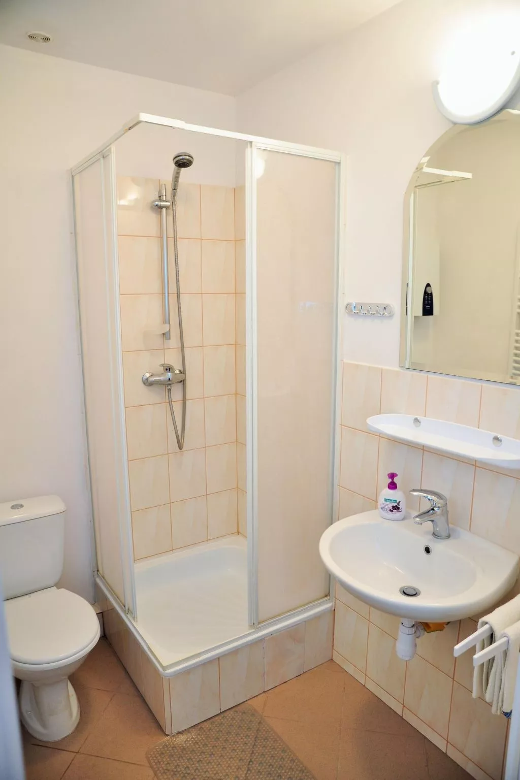 Kleines Appartement für 2 Personen mit Gartenblick-Image-tags.info