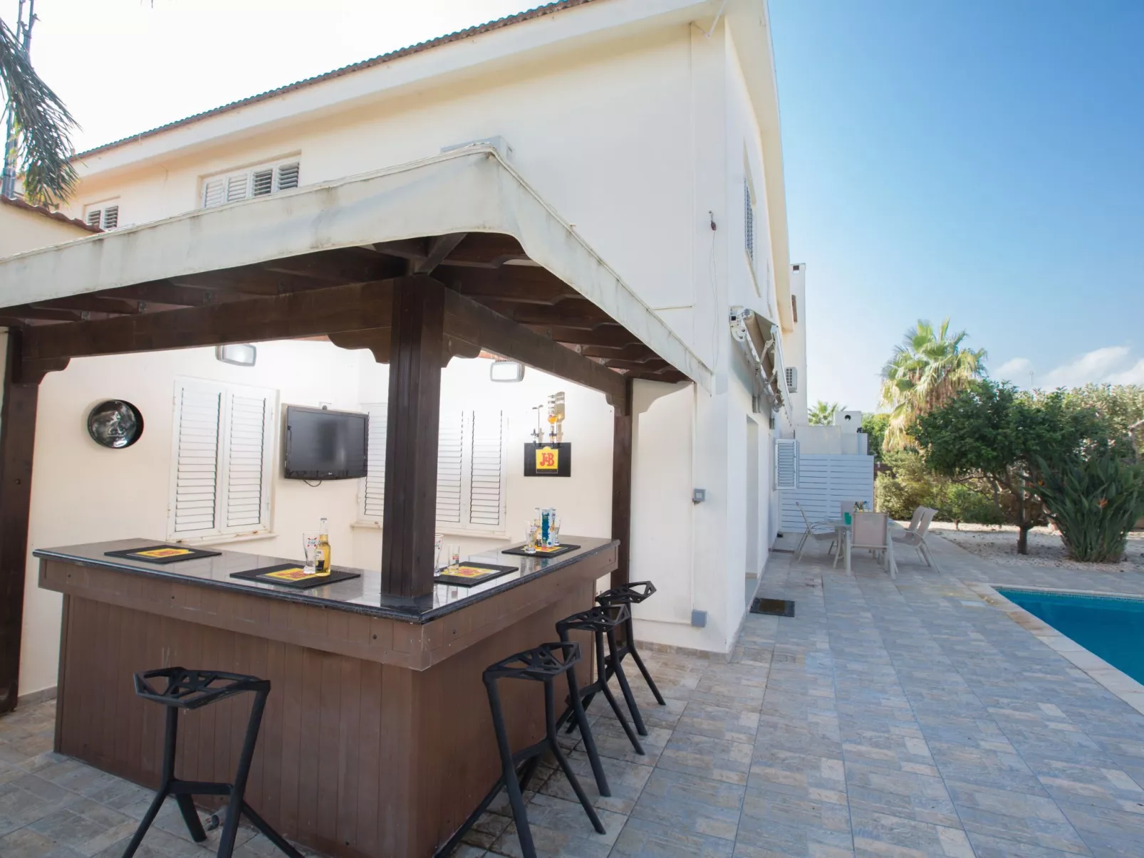 Geräumige und private Ferienvilla mit eigenem Pool - Image-tags.info