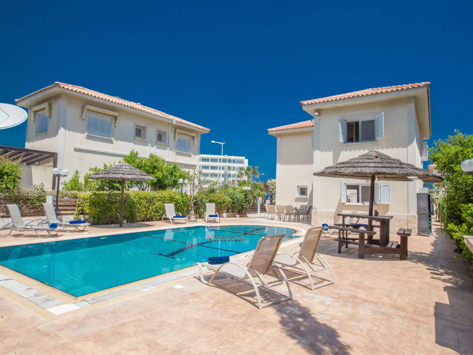 In Protaras mit privatem Parkplatz - Image-tags.info