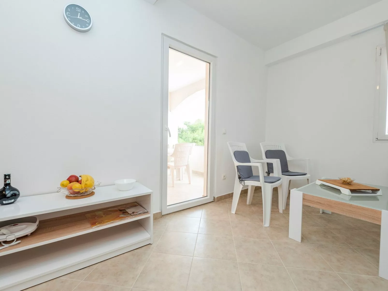 Apartment Simic 3 - Image-tags.info