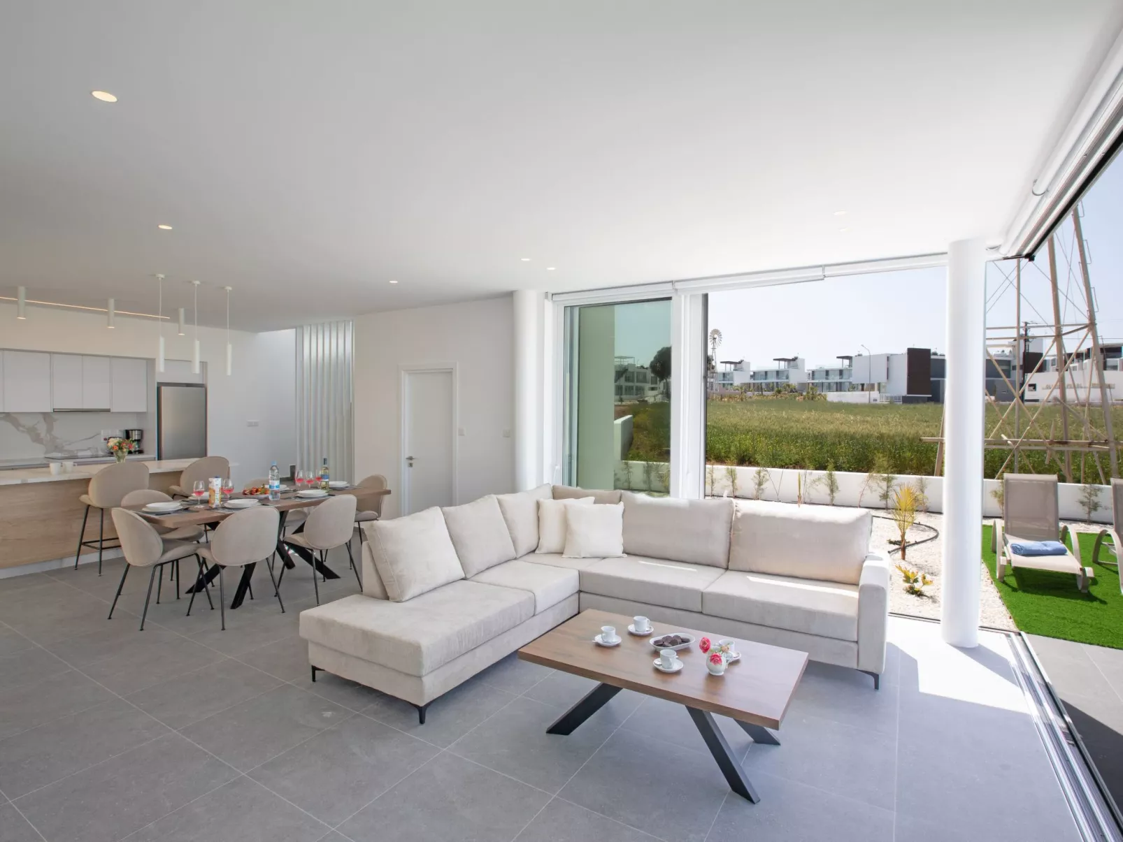 Bleu Vie in Protaras - Image-tags.info