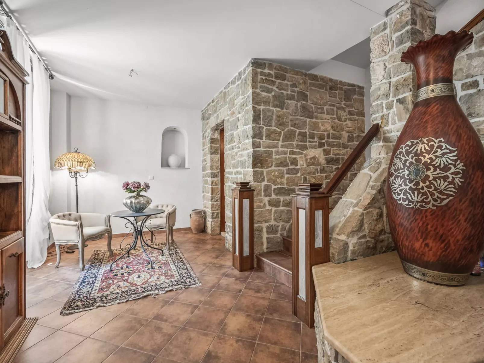 Villa Anna Varos - Image-tags.info