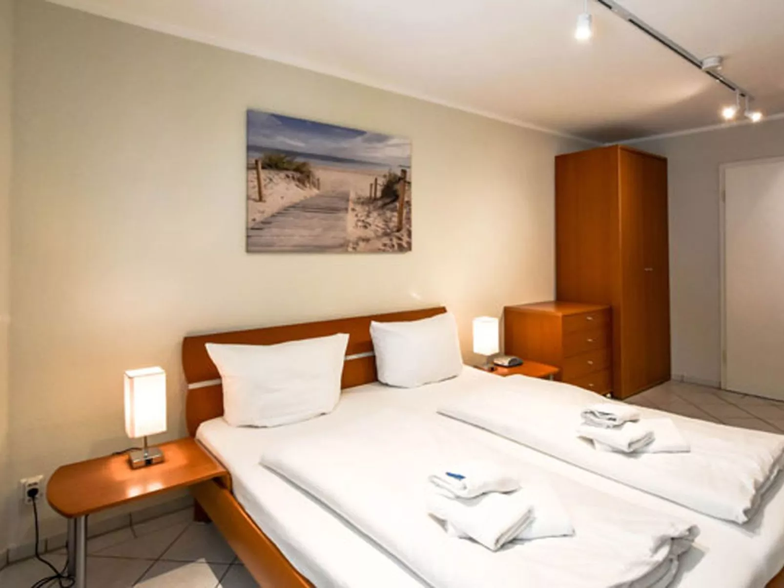 Seeschloss Binz Apartment 4 nur 2 Minuten zum Strand - Image-tags.info