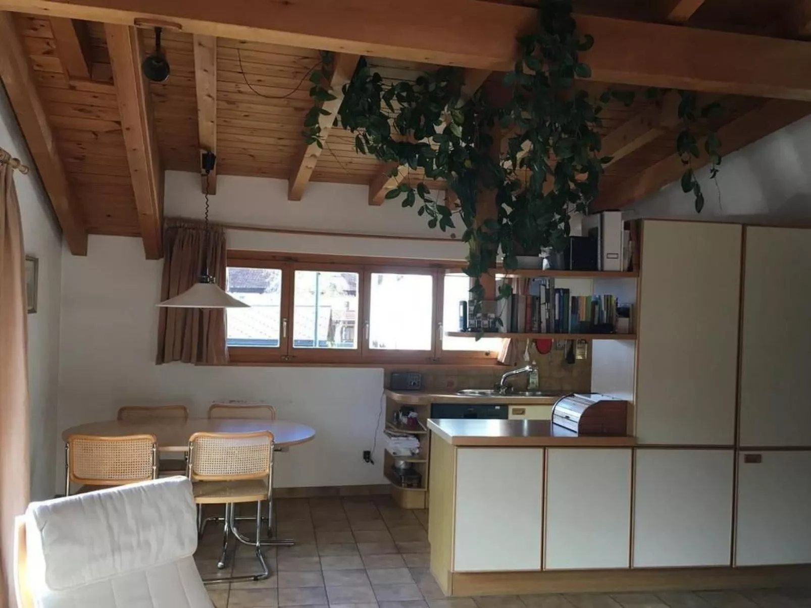 Aussichtsreiche Dachwohnung 'Ramoz' mitten im Do - Inside