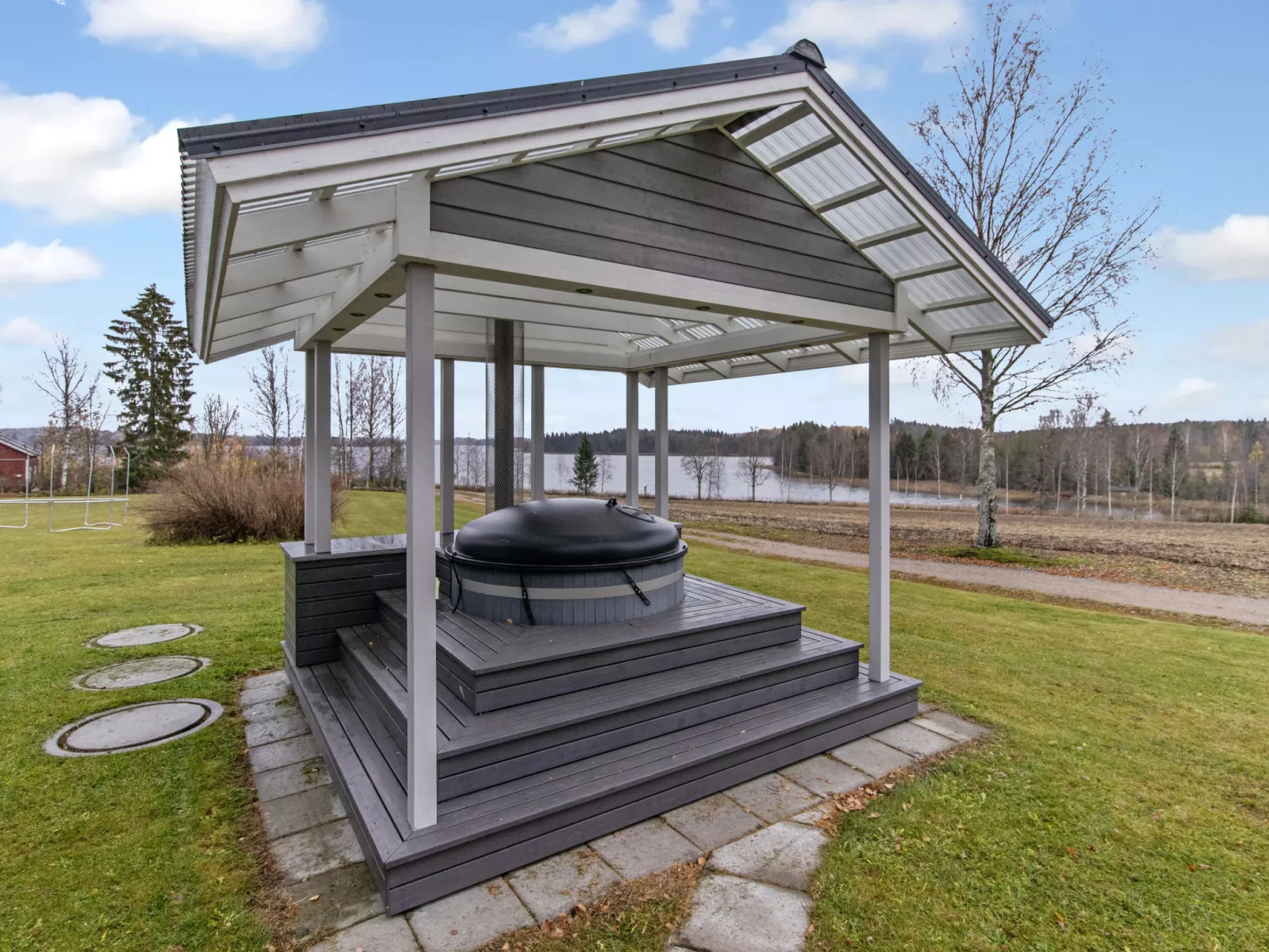 Villa kupsala - Drinnen