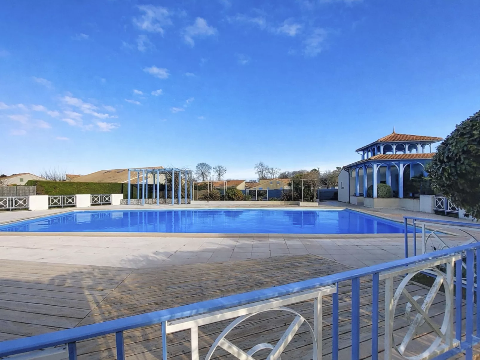 Le Clos des Chênes - Outside