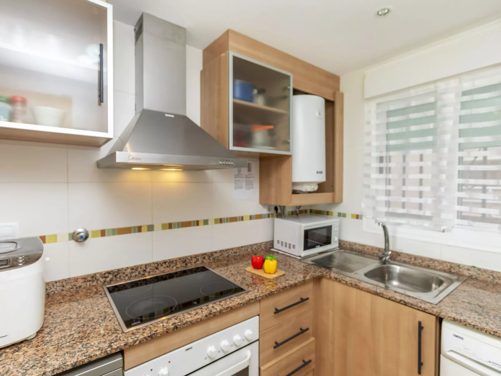 Jardines del Mar III - Inside