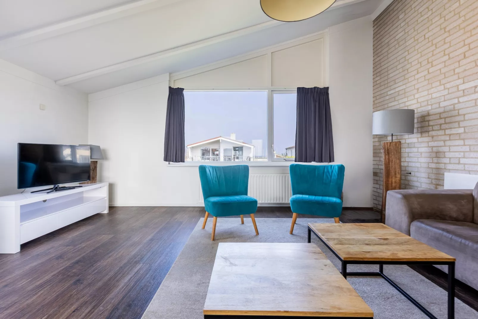 Roompot Beach Resort 21-Living room