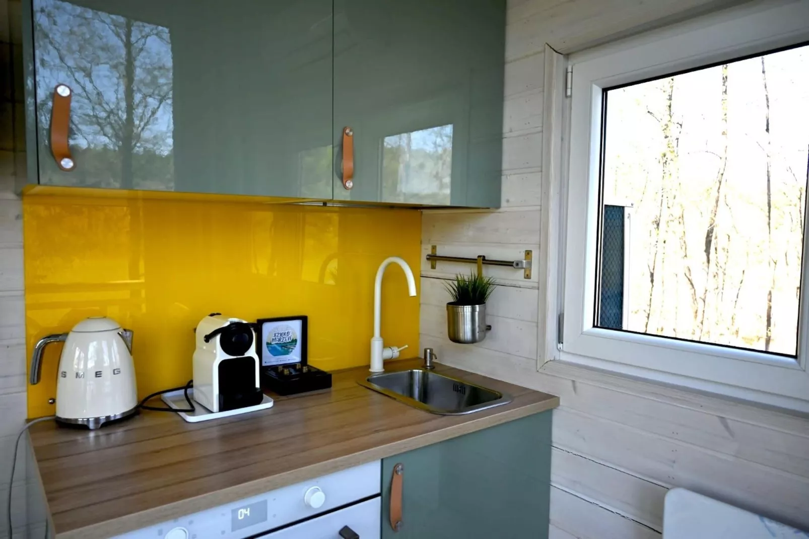 Dom w Starych Czaplach z domkiem na drzewie-Kitchen