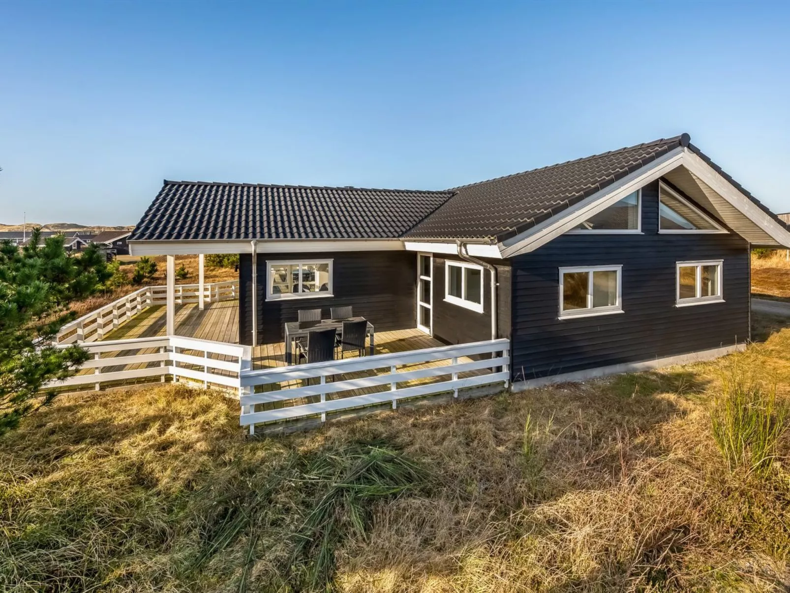 "Niesina" -  from the sea-Outside