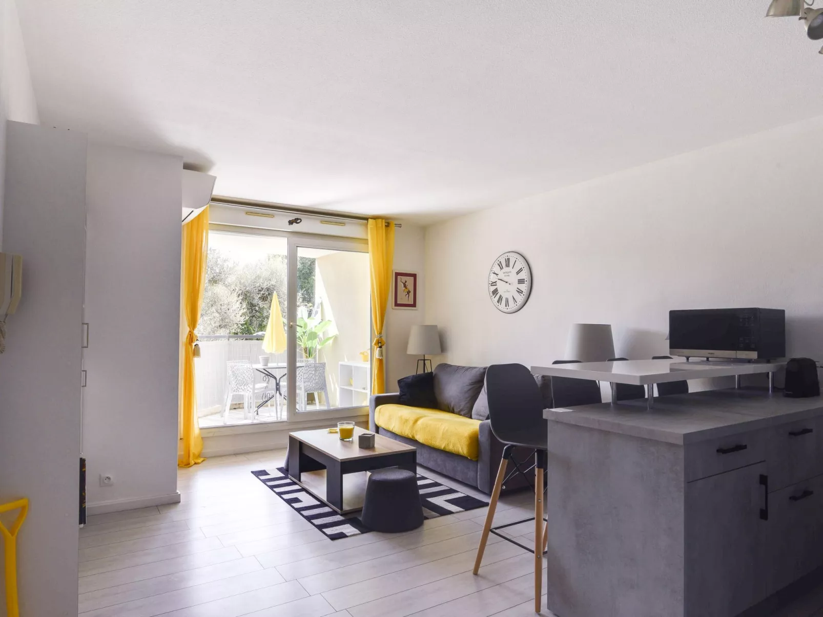 Cimiez Les Pins - Drinnen