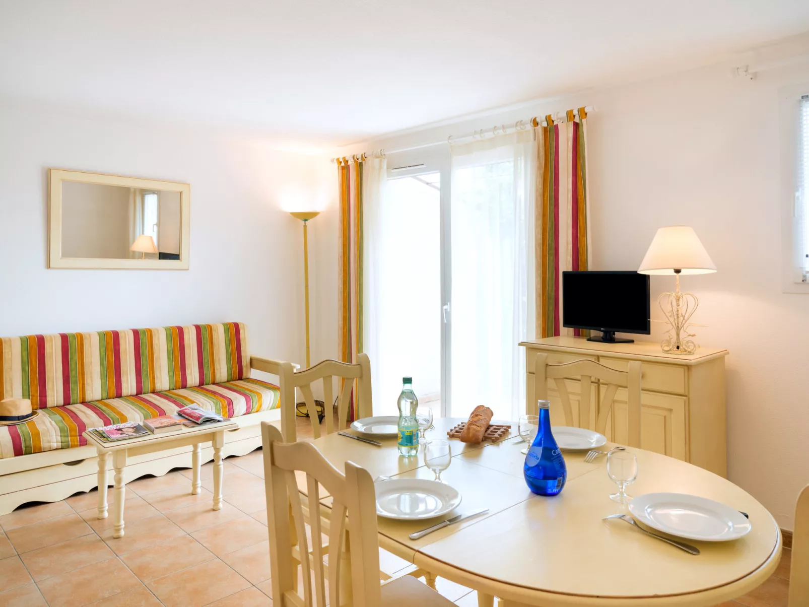 Port Minervois - Drinnen