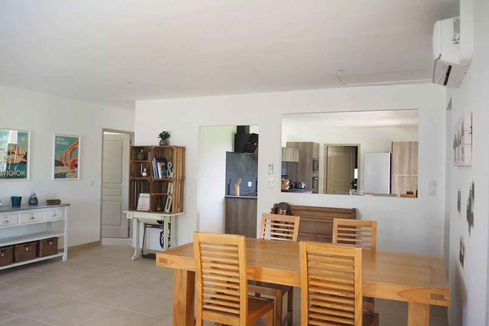 Ferienhaus in Domazan-Dining room