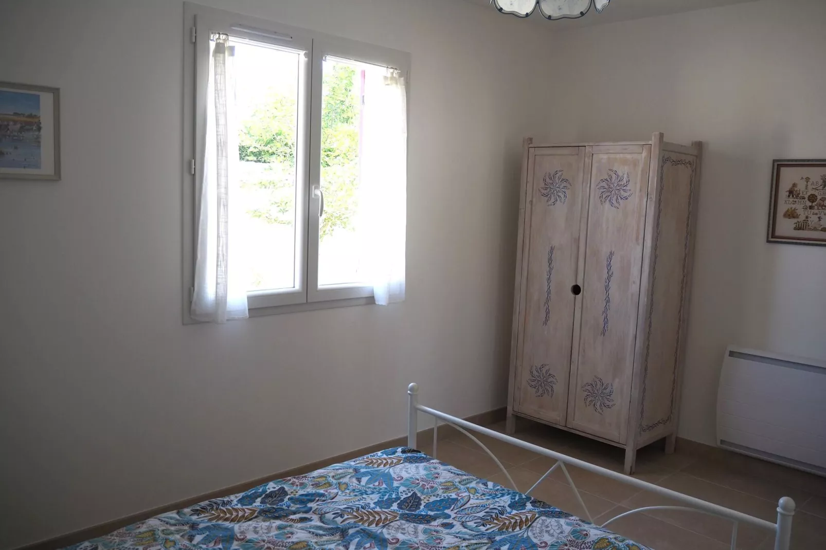 Ferienhaus in Domazan-Bedroom