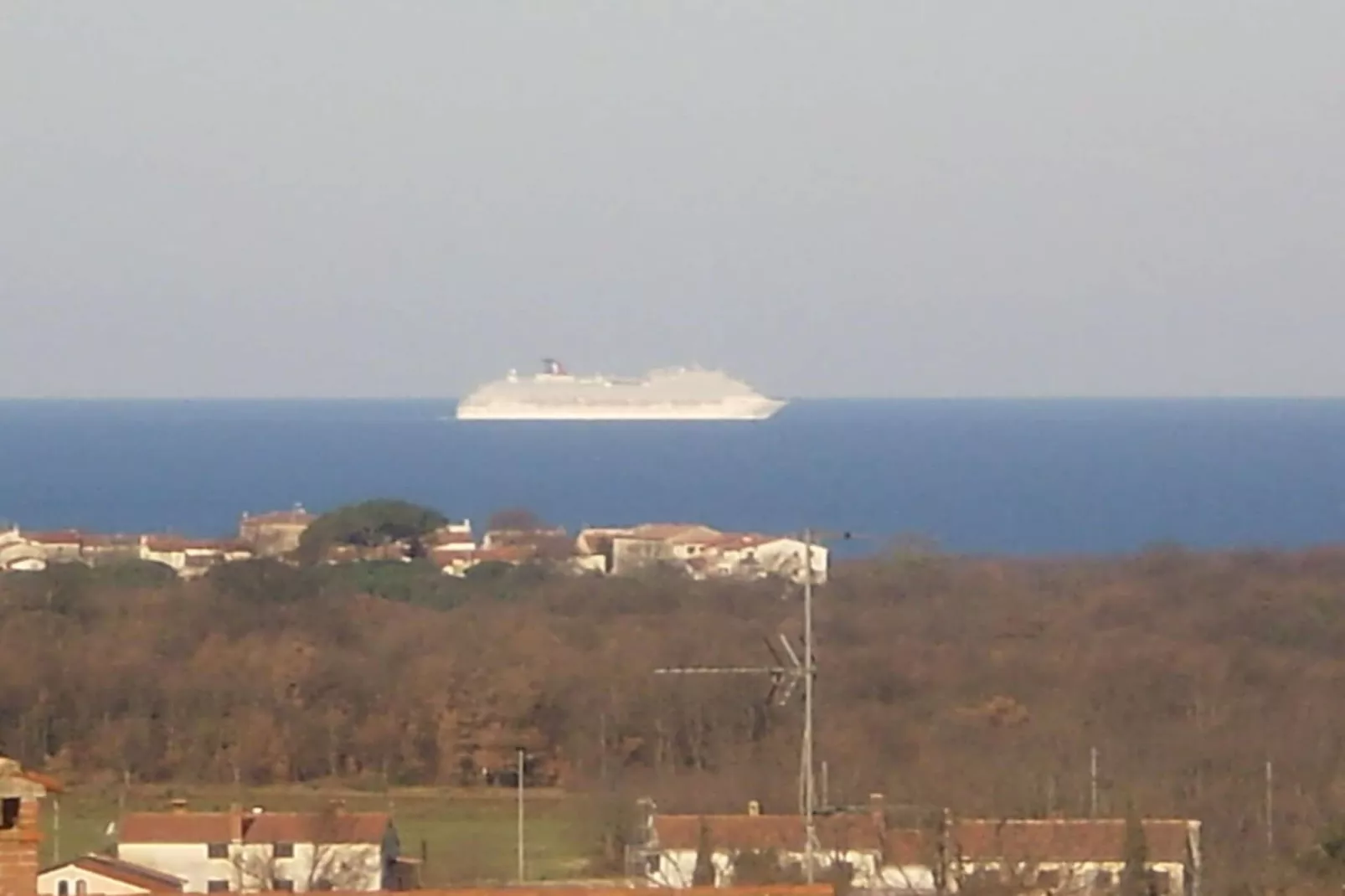 Licul Modern retreat-Vue d'été