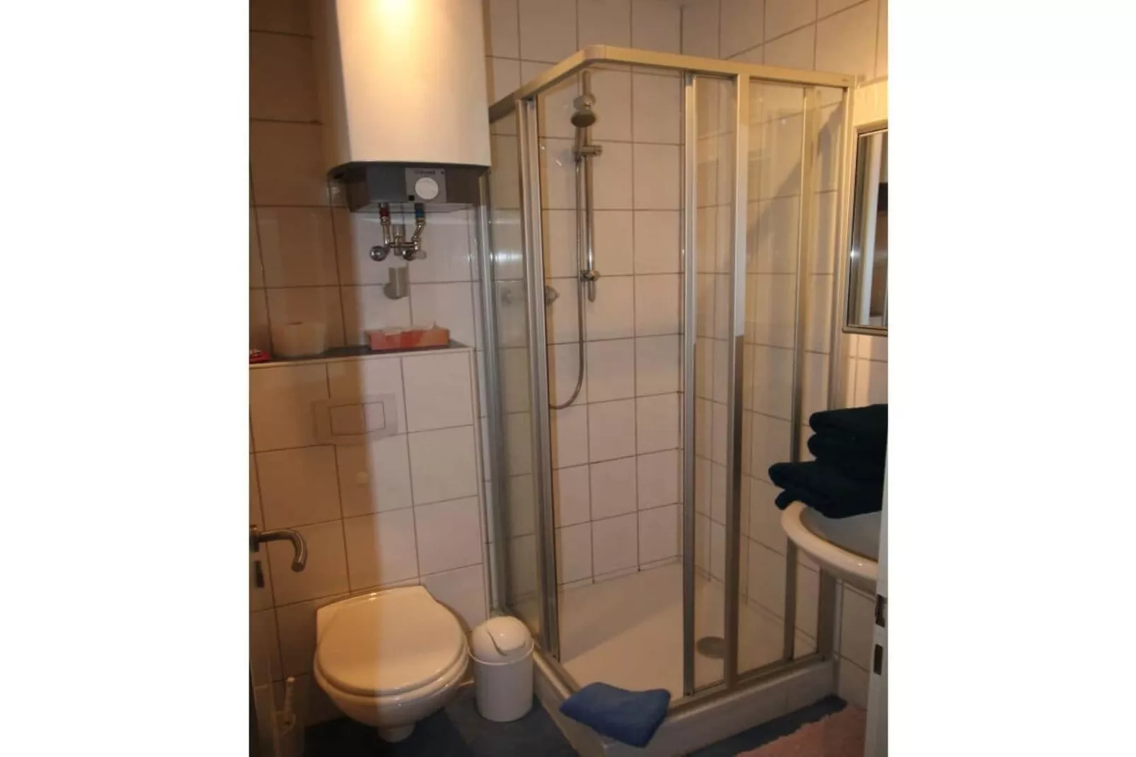 38035-Bathroom