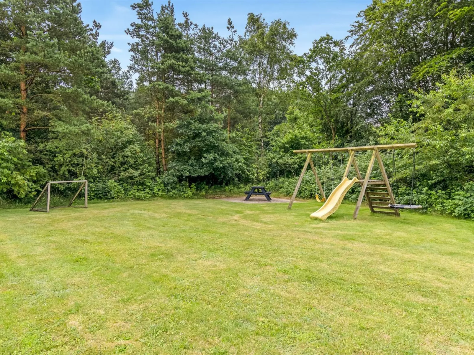 "Næwe" - 30km from the sea-Draußen