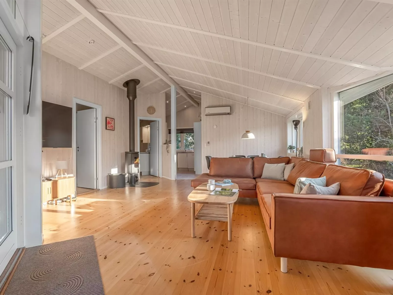 "Nashota" - 600m from the sea-Dedans