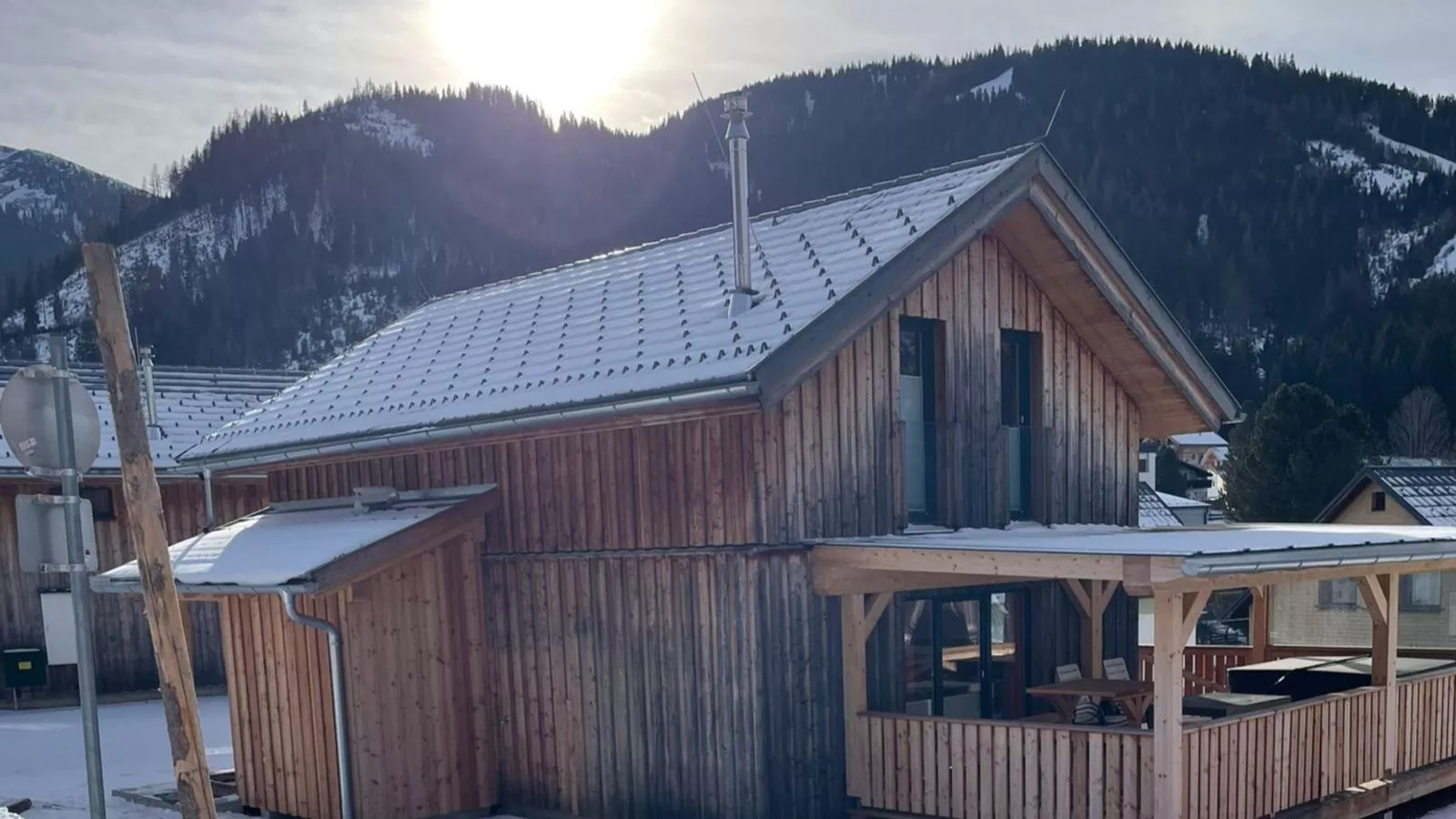 Spatzennest-Exterior in winter