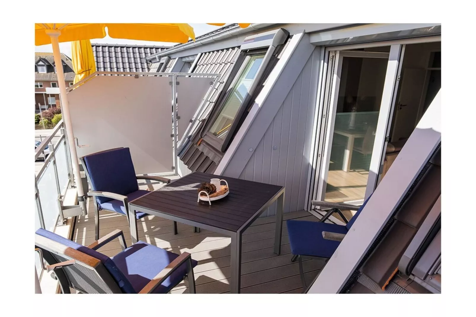 179846-Terrace balcony