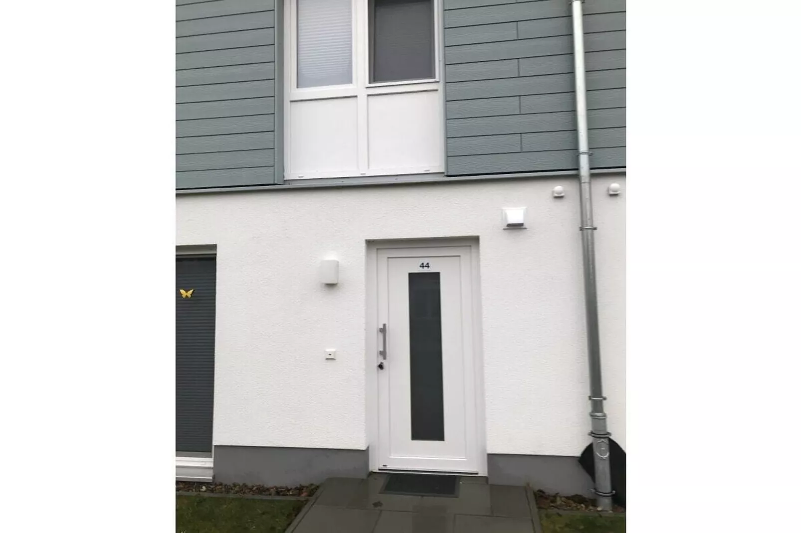 293990-Hall & reception