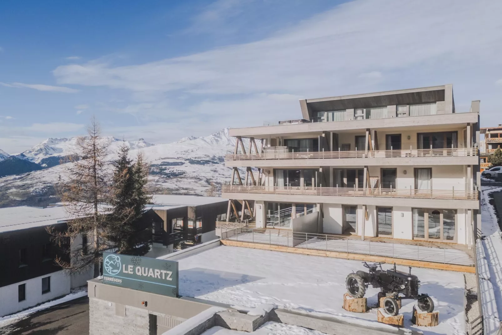 Résidence PLAN PEISEY Le Quartz -A74S-Exterior in winter