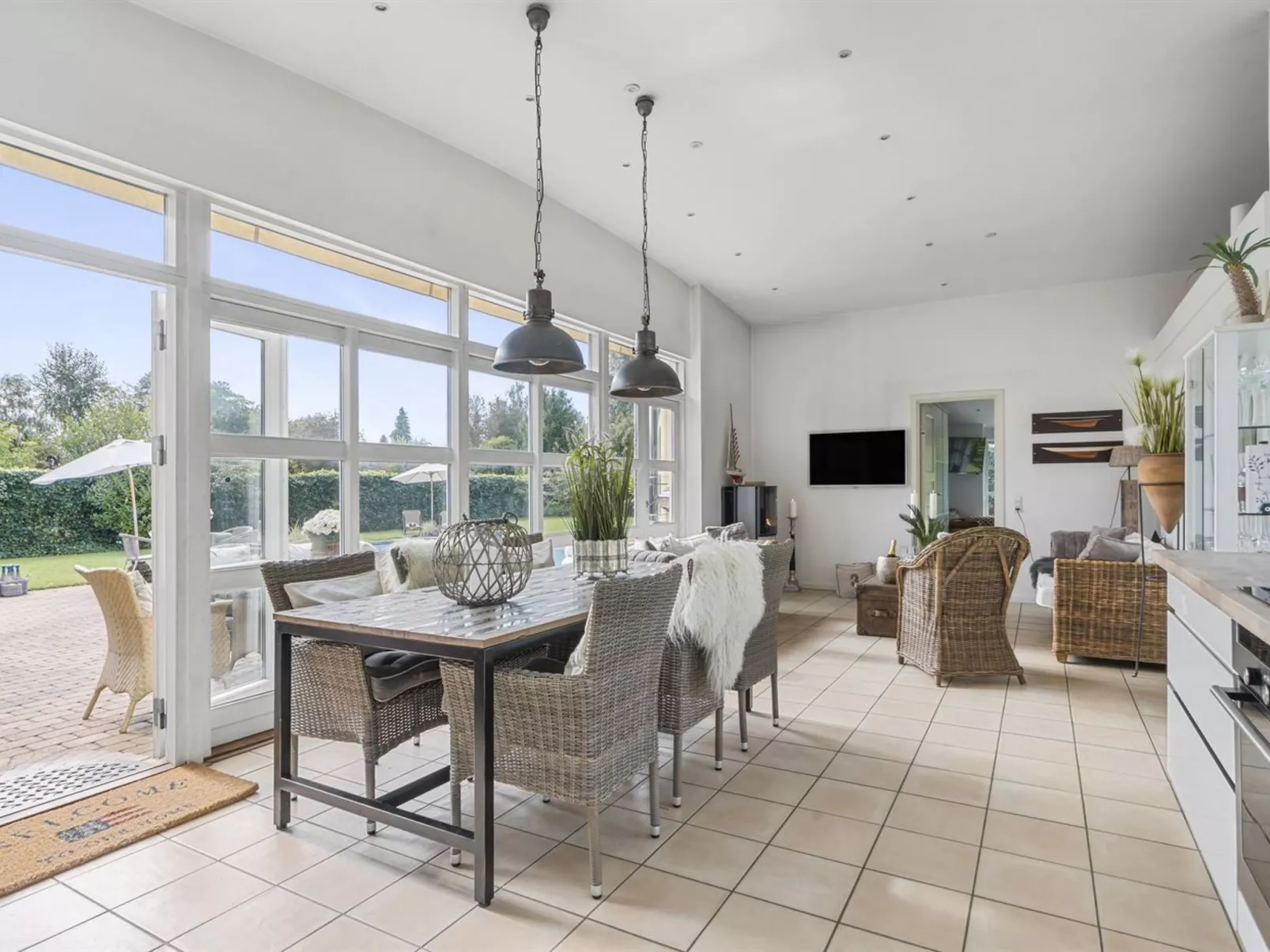 "Mads" - 1.2km from the sea - Inside