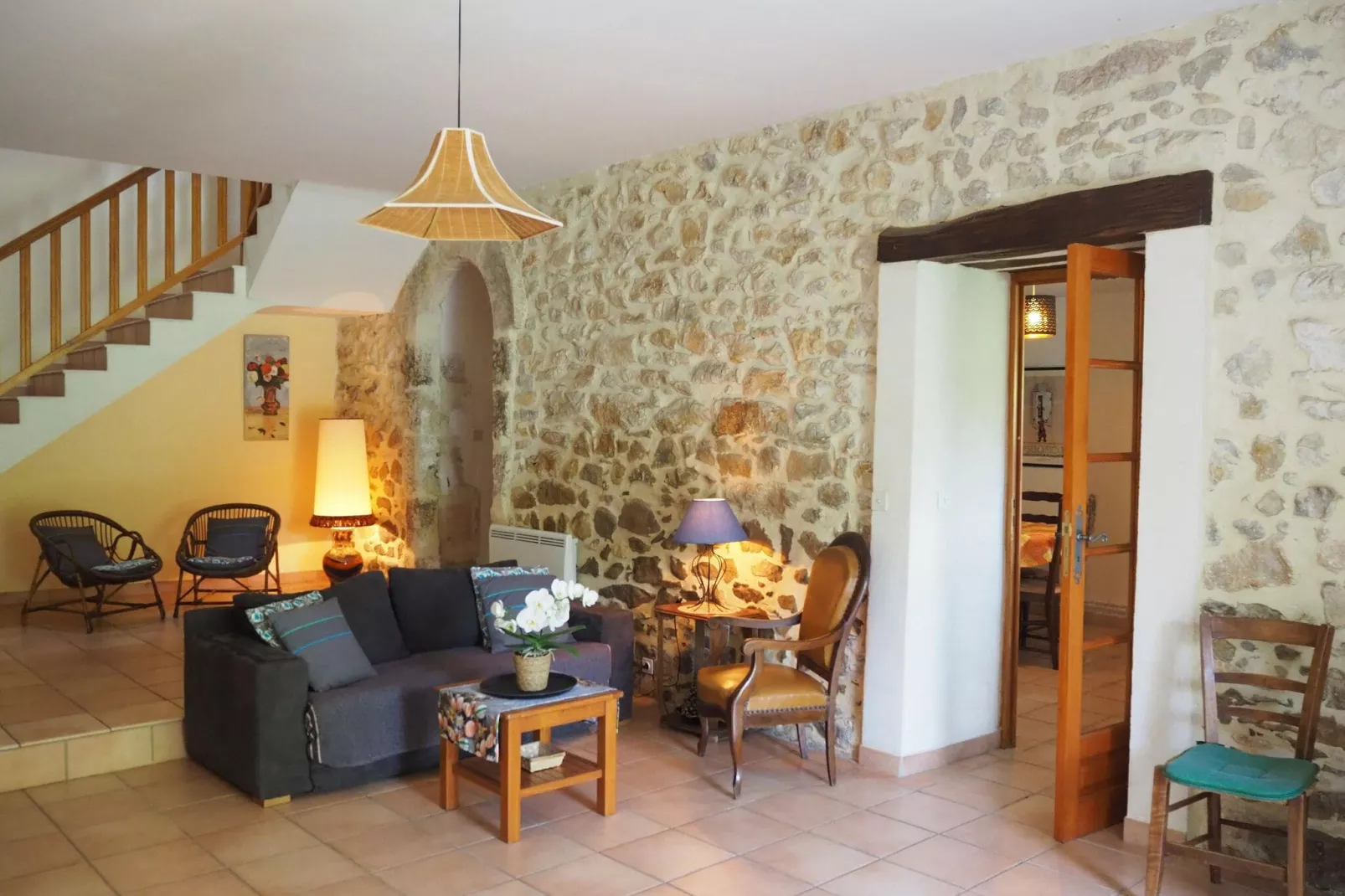 Doppelhaushälfte in Lussan / Le Tilleul-Living room