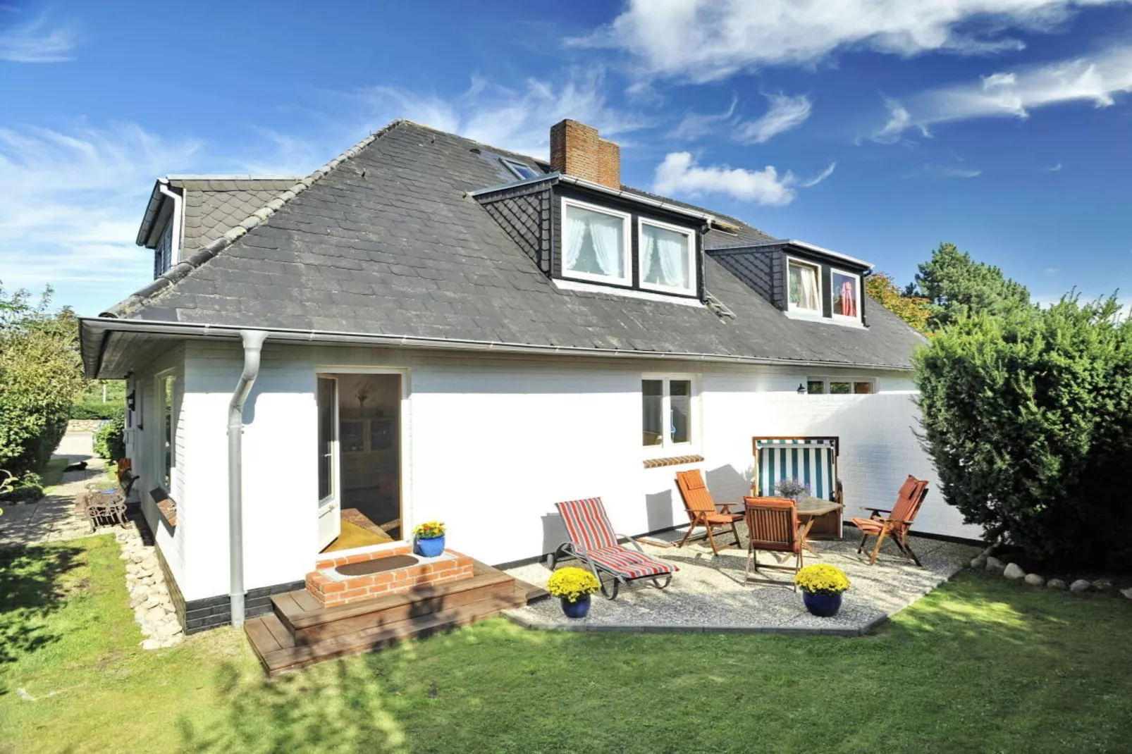 284171-Extérieur été