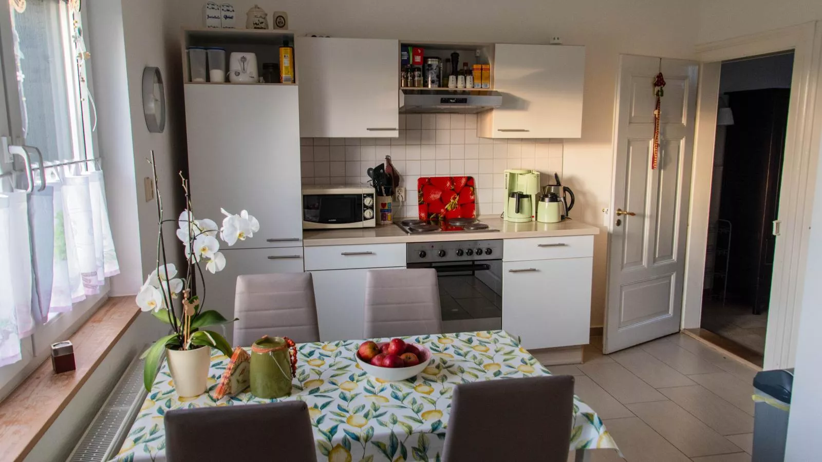 Brocken-Blick-Dining room