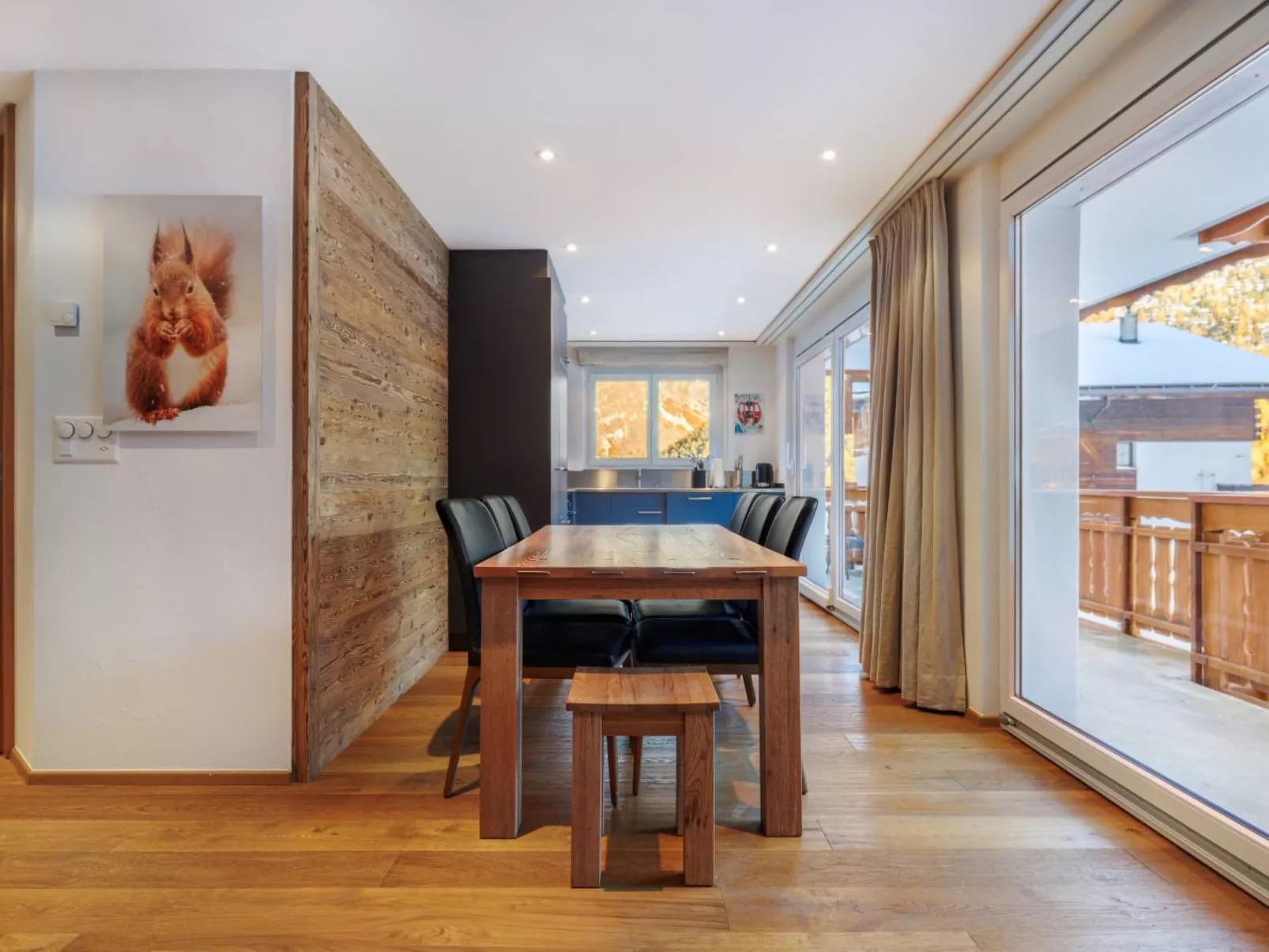 Cornelia 1 - Drinnen