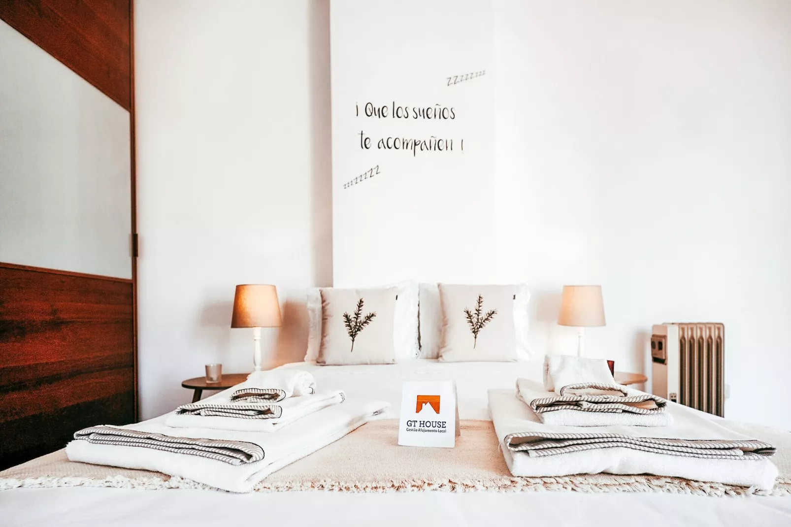 Amadora Terrace View By Gt House-Schlafzimmer