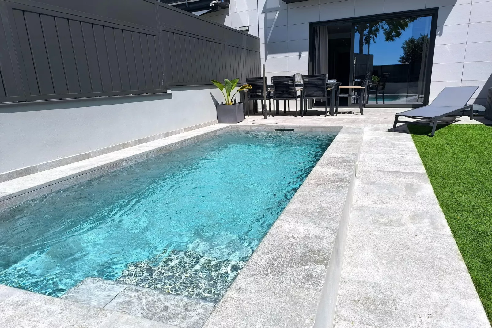 Villa Moncerrat - Swimming pool