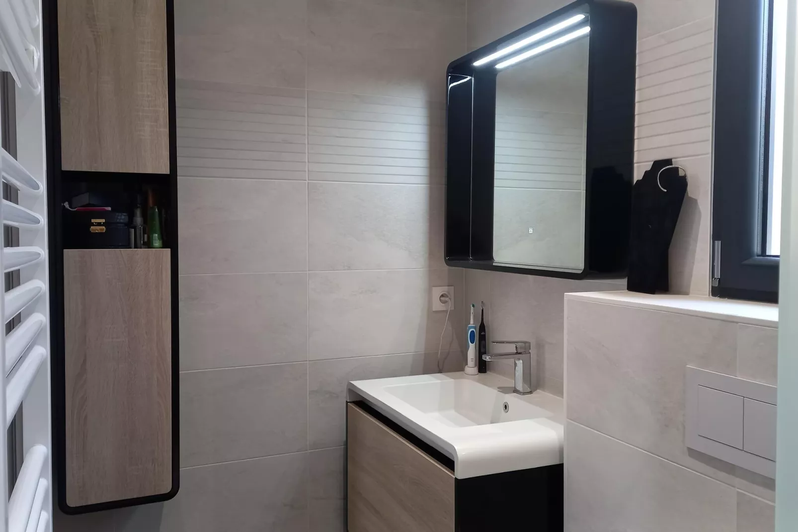 Holiday home with private pool Margaux Cantenac-Bathroom