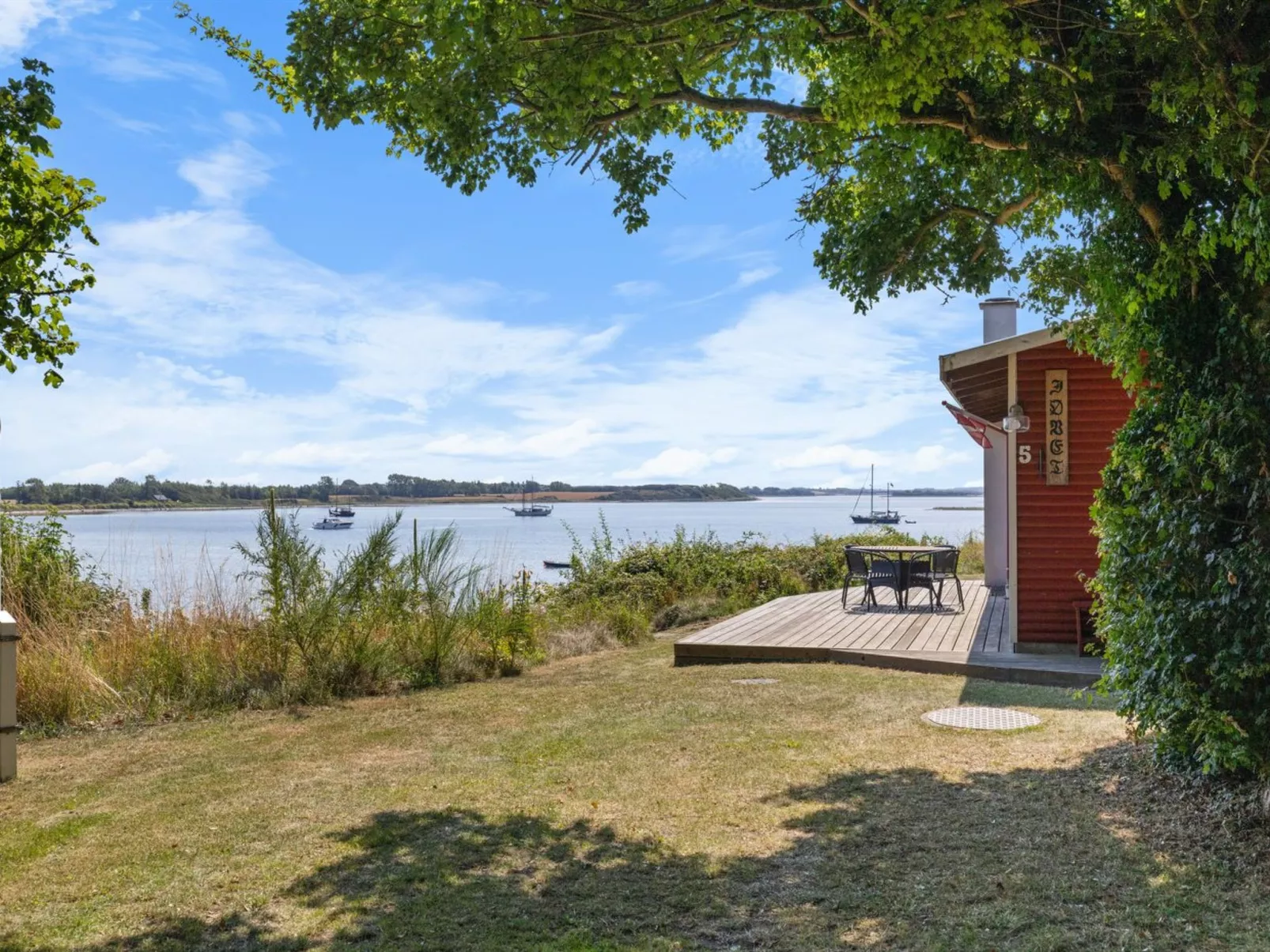 "Rajna" - 30m from the sea-Draußen