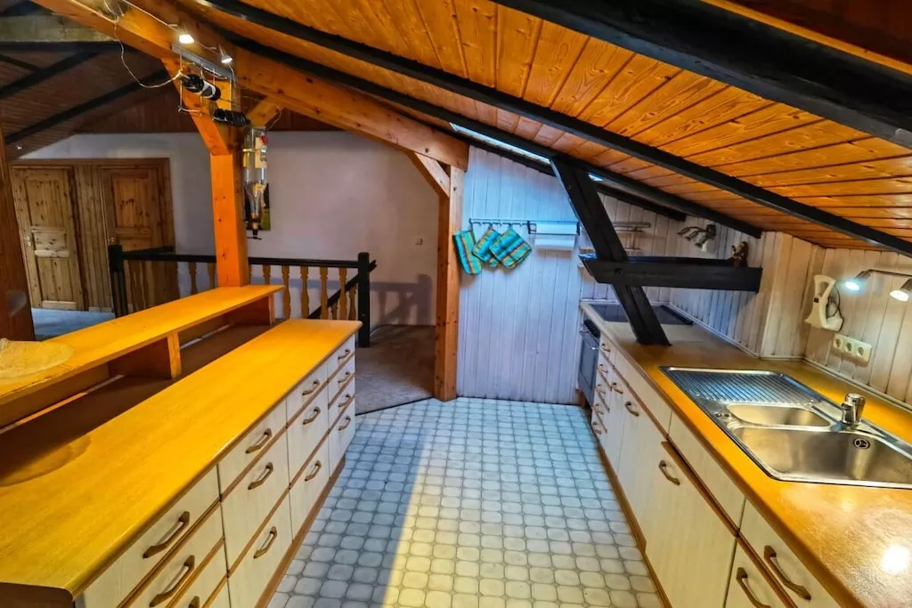 756225-Nicht zugeordnet